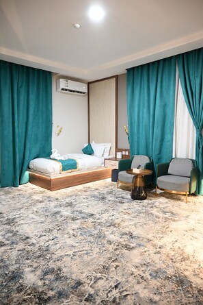 SuĂte conforto, 2 quartos | 1 quarto, cofres nos quartos, Wi-Fi de cortesia, roupa de cama