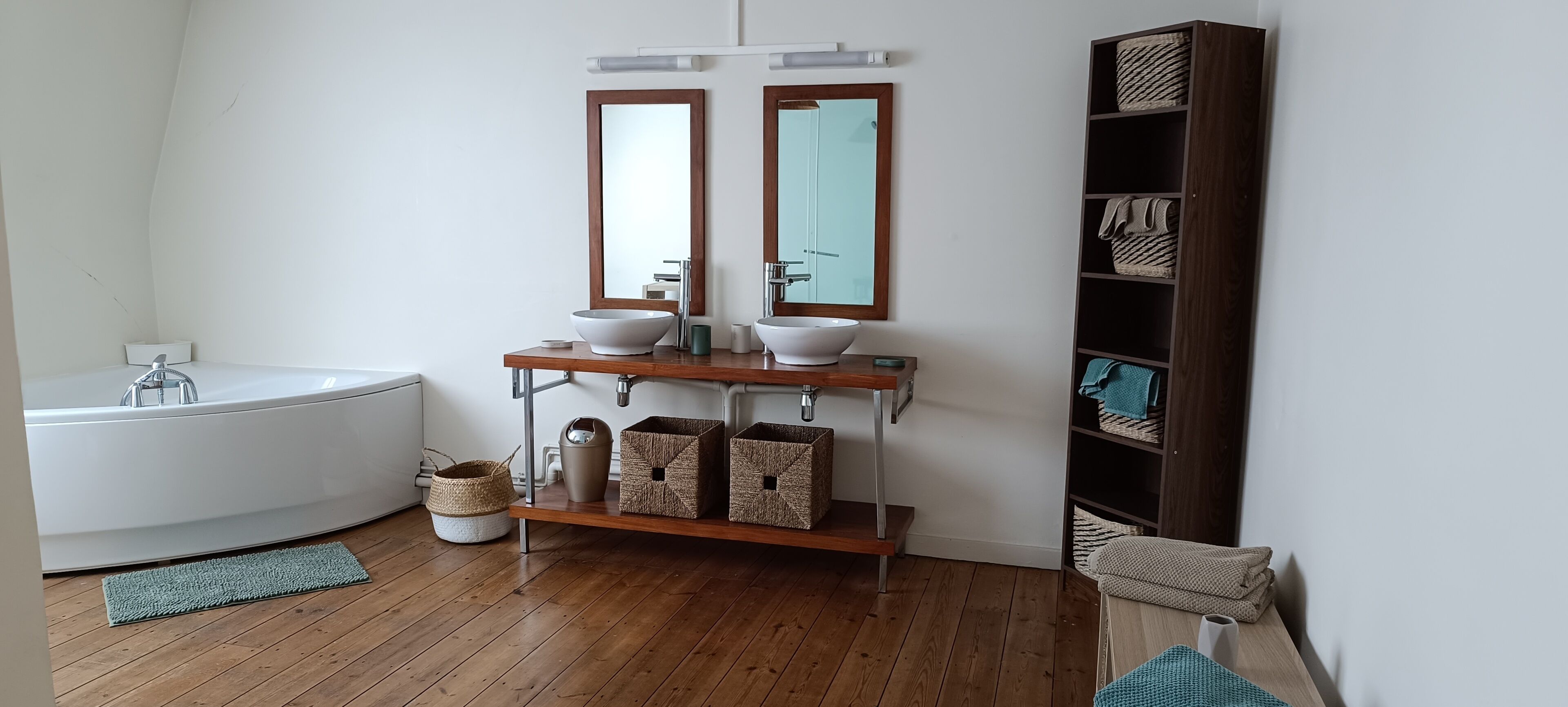 淋浴設備、提供毛巾、廁紙