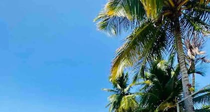 New listing! Spacious 4-bedroom, water-front house in Las Picuas, Río Grande.