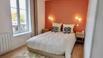 1 bedroom, free WiFi, bed sheets