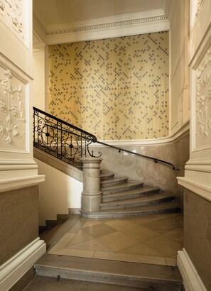 Interior entrance - Roosevelt Stadthaus (Vienna)