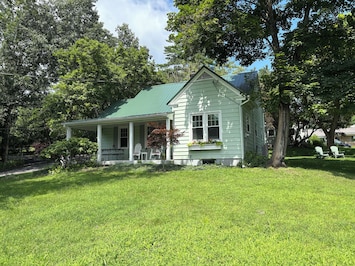 Street View of Green Ridge Cottage