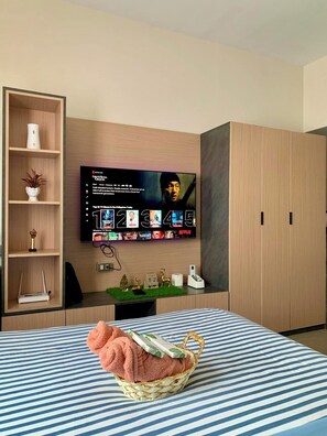1 bedroom, iron/ironing board, WiFi, bed sheets - Cozy condo suite in wonderful Cebu City with WiFi, AC (Cebu City)