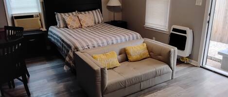 1 chambre, fer et planche à repasser, Wi-Fi, draps fournis