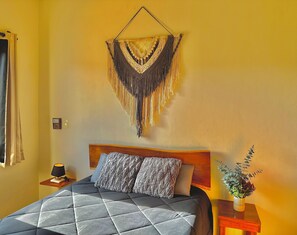 2 quartos, ferros/tábuas de passar roupa, Wi-Fi, roupa de cama