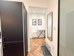 Interior - Modern 2 Bedroom Flat in Luton Town Centre (Luton)