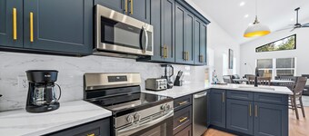 Modern, Cozy and Spacious Home in Foley Alabama.