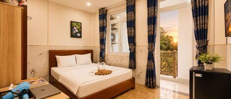 Superior Double Room, Balcony, City View | Desk, blackout drapes, soundproofing, free WiFi