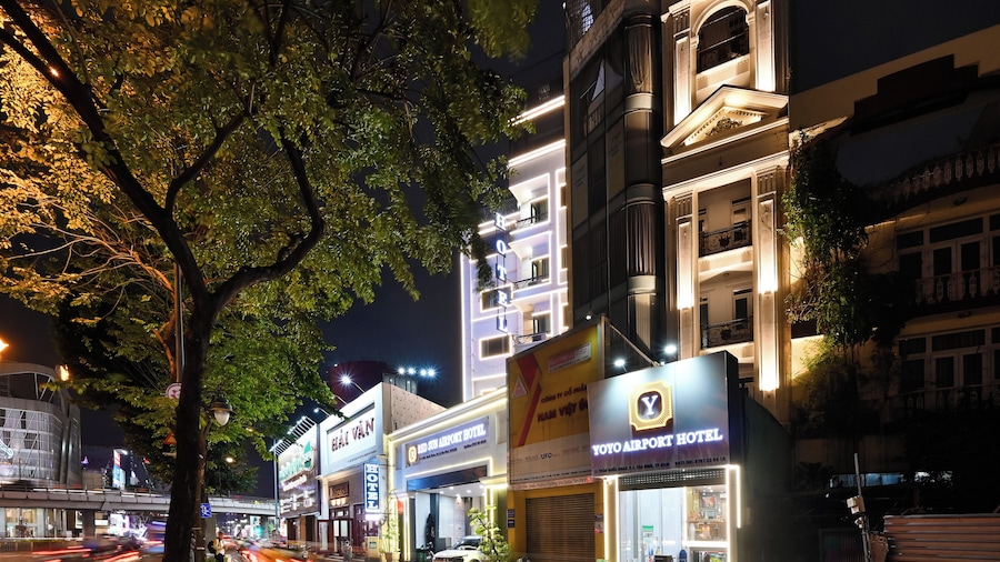 Yoyo Airport Saigon Hotel