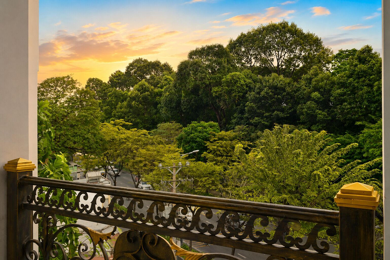Chambre supérieure double, balcon, vue sur la ville | Extérieur