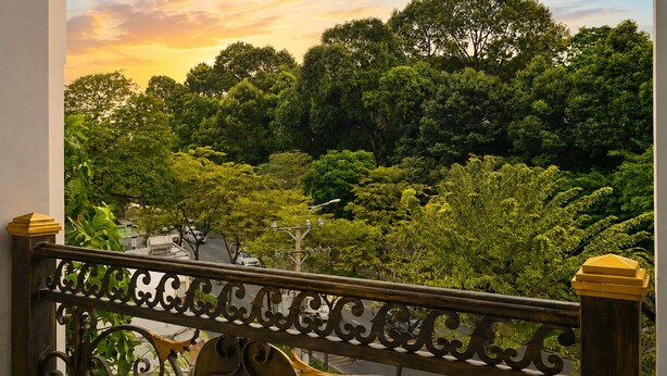 Superior Double Room, Balcony, City View | Exterior