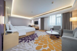 Family Studio Suite | Premium bedding, down comforters, pillowtop beds, individually decorated