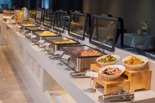 Lavande Hotel (Xi'an Bell Tower Muslim street subway station)