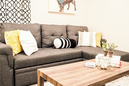 Newly Renovated Studio, a home away from home, Greenville/Greer, safe quiet nbhd