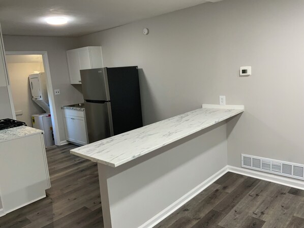 Interior - Chic 2-bedroom apartment with WiFi, AC in fantastic Atlanta (Atlanta)