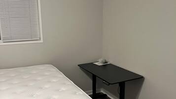 2 Schlafzimmer, Bügeleisen/Bügelbrett, WLAN, Bettwäsche