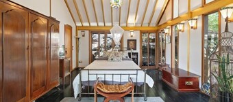 PARADISO on Dangar island. Peak of the Hill. Resort treetop style vibes