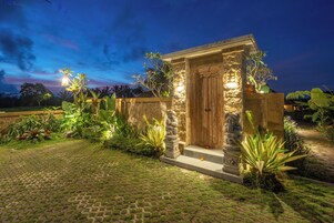 Fachada da propriedade