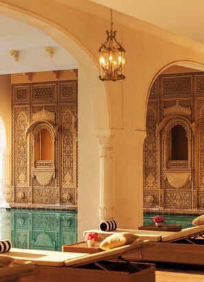Outdoor pool - Anantara Jewel Bagh Jaipur (Jaipur)