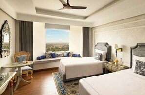 Premier Room | Premium bedding, down comforters, minibar, in-room safe - Anantara Jewel Bagh Jaipur (Jaipur)