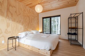 3 chambres, bureau, Wi-Fi, draps fournis