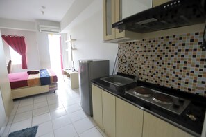 Quarto casal luxo, vista para a cidade | Escrivaninha