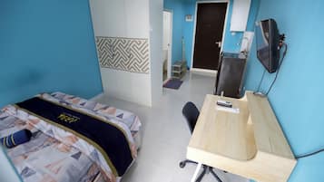 Habitación doble Deluxe, vista a la ciudad | Escritorio