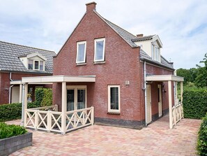 House | Exterior