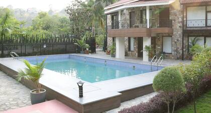 Pleasant Tree Hotels