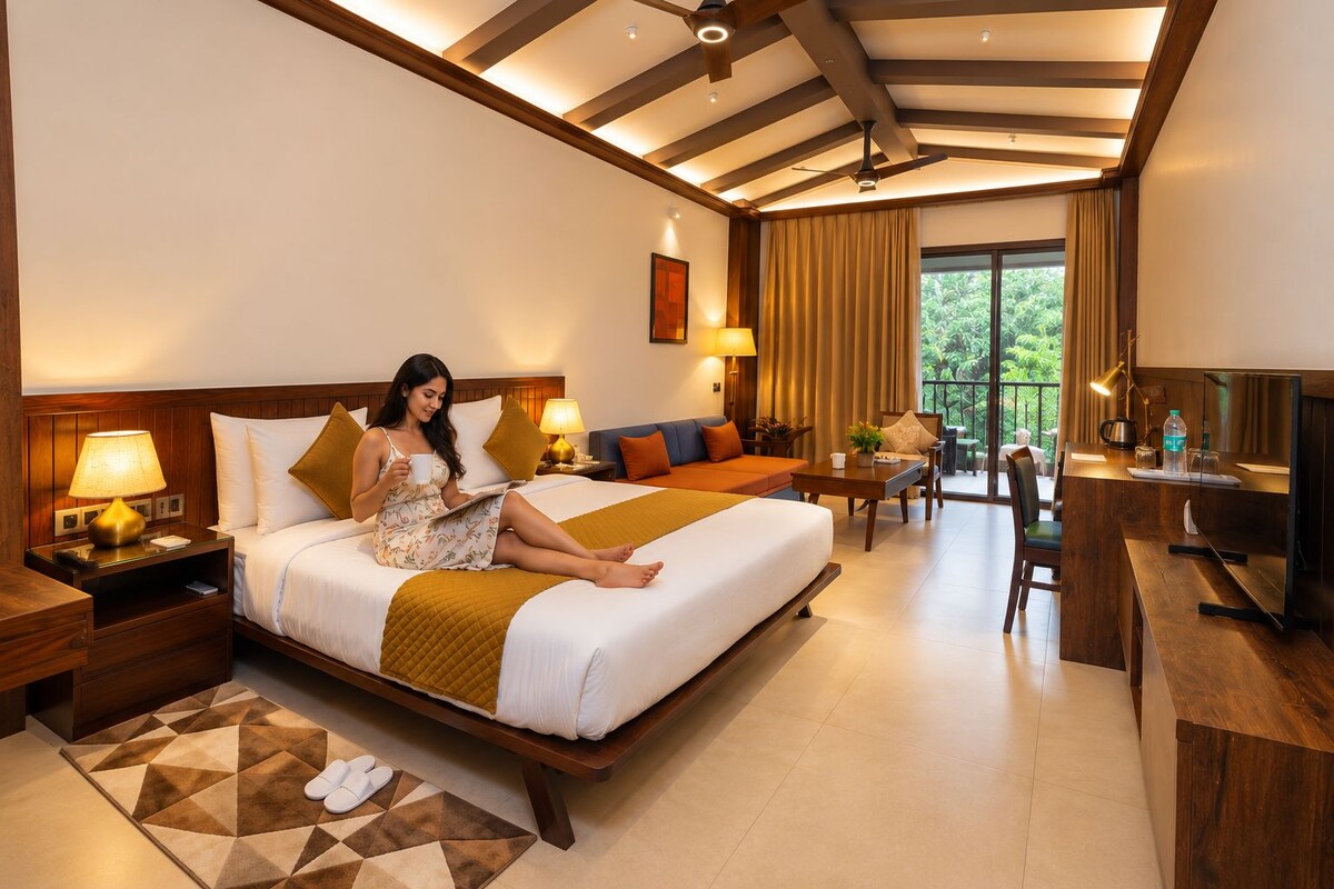 Deluxe Double Room | In-room safe, desk, iron/ironing board (on request), WiFi (free)