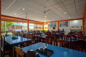Restaurant - Deep Sea Resort (Port Blair)