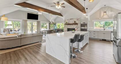Skykomish River Estate | 5 Acre, 5 Bed, Riverfront