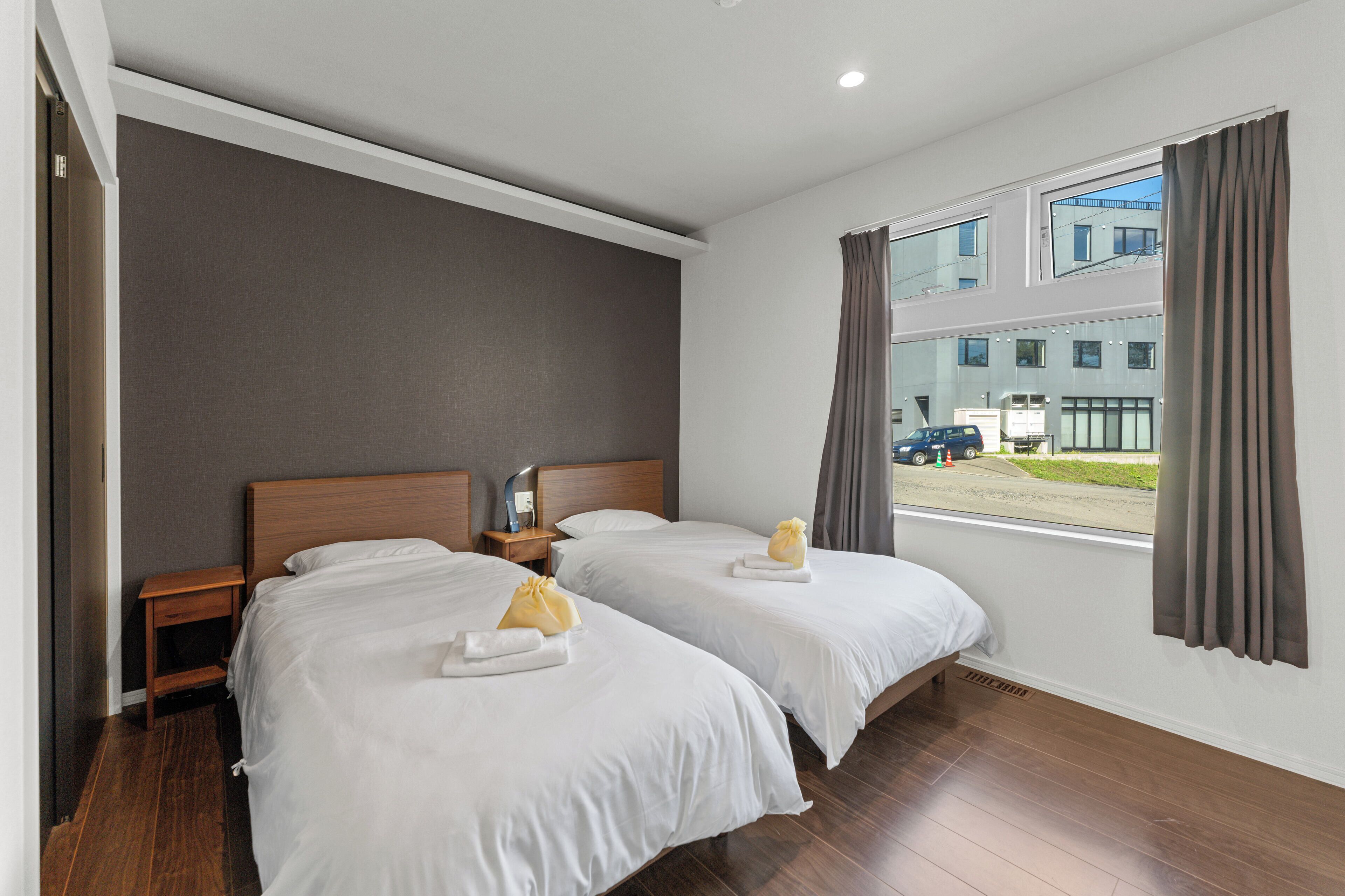 2 bedrooms, WiFi, bed sheets