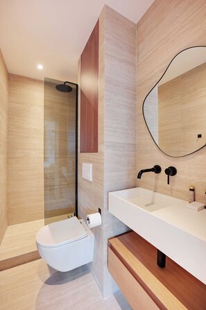 Bathroom - Elegant Apartment - 1br/4p - Sacre-coeur (Paris)