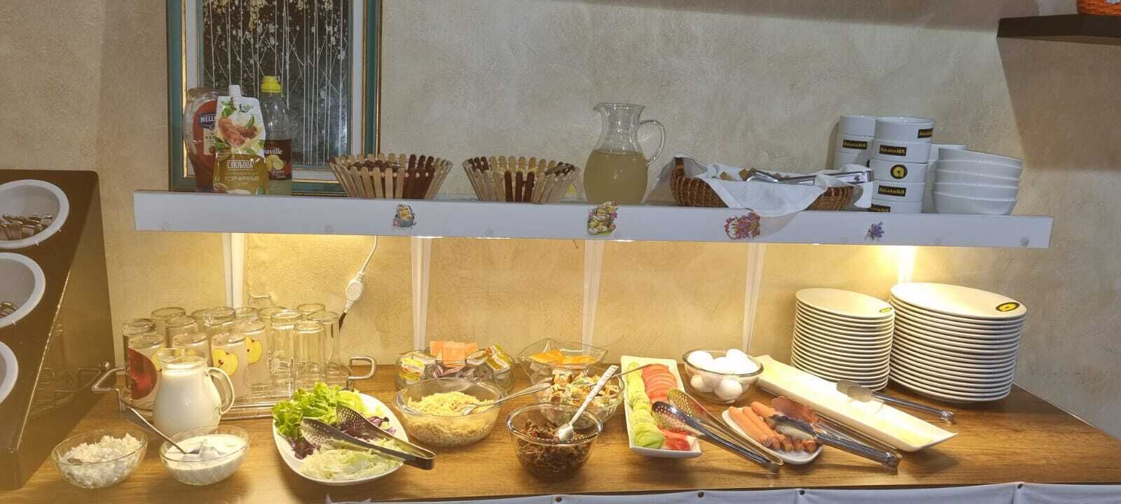 每日供應即叫即煮早餐 (每人 USD15)