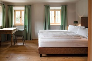 3 chambres, draps fournis