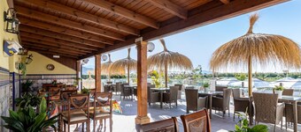 Apartamentos Avenida Tropical by Bossh! Apartments