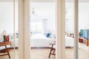 3 habitaciones y caja de seguridad en la habitación 