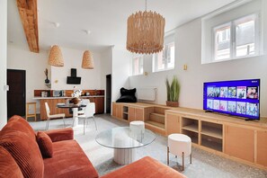 Smart TV, offices