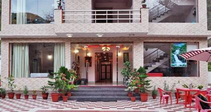 Sapphero Chanakya Resort