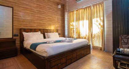 Sapphero Chanakya Resort