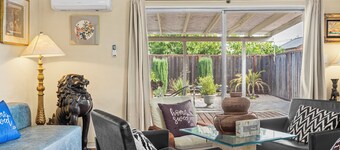Charming 3-bedroom house with WiFi and AC in lovely Fremont