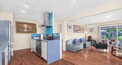 Charming 3-bedroom house with WiFi and AC in lovely Fremont