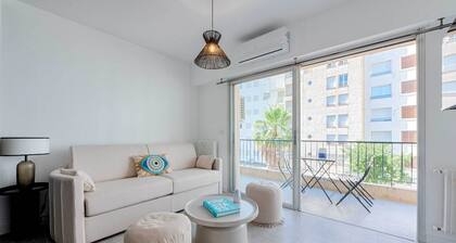 Beautiful flat with balcony - 200m from the beach