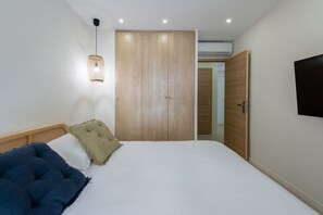 2 soverom, strykejern/-brett, reiseseng for barn og wi-fi (inkludert)