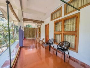 Terrace/patio - Snow Hills Nature Resort (Peermade)