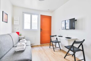 Apartment | Living area