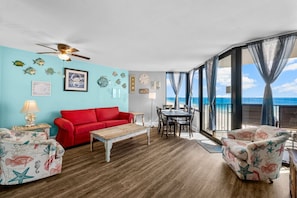 Smart TV - Stunning Beachfront 1BD Condo w/ Free Beach Chair Service (Panama City Beach)