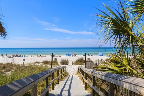 Charming Townhouse in Gulf Highland Beach Resort! Amenities Galore