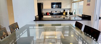 Panoramic View Bayfront Gem 3BR